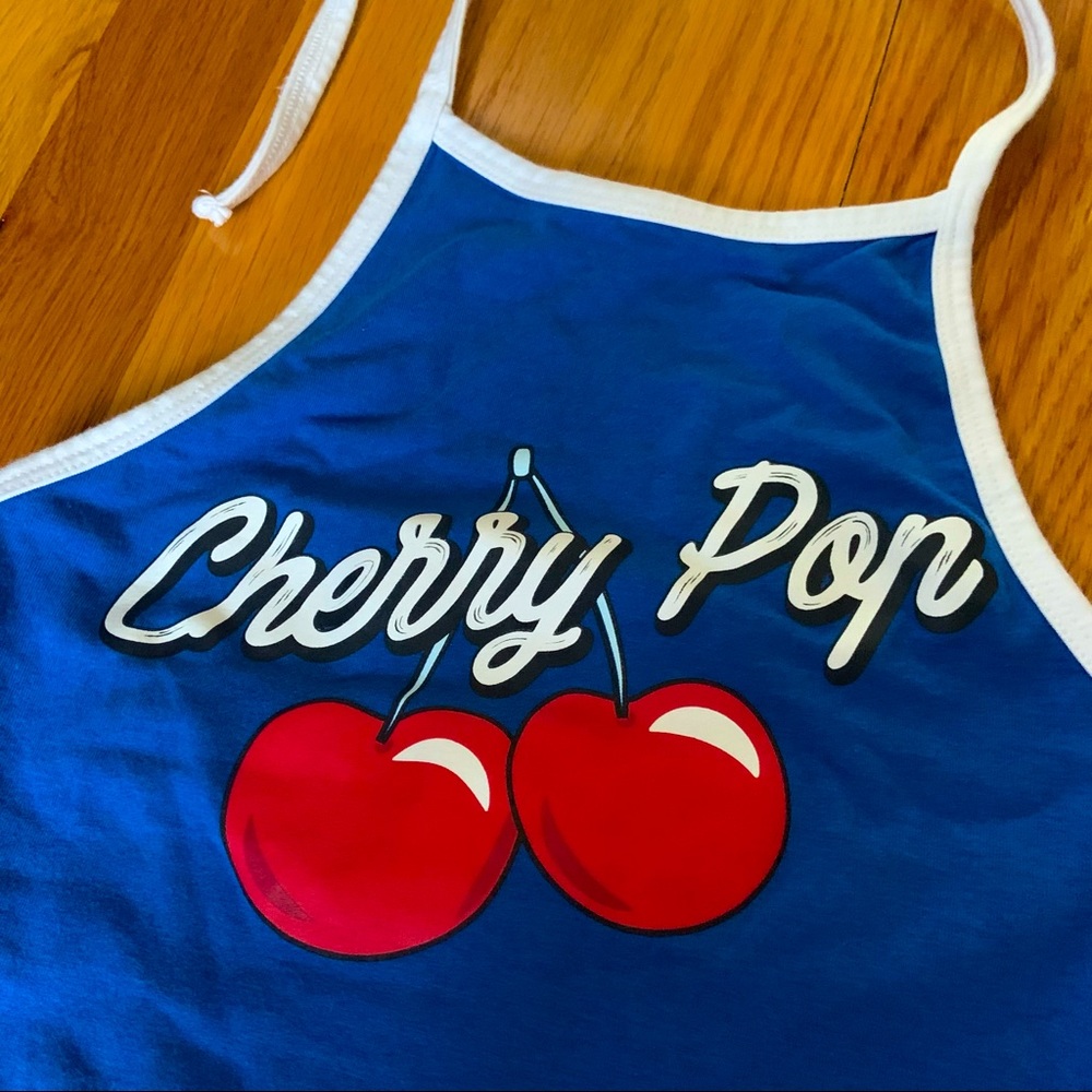 💥SOLD ON DEPOP💥 Graphic halter tank top 🍒
